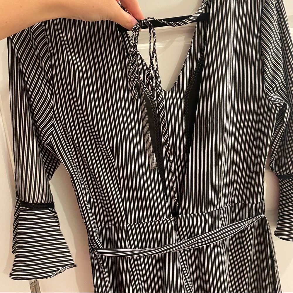 Boutique J.O.A romper - Picture 2 of 3